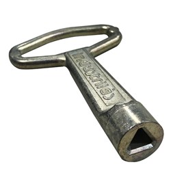 KEY 7MM TRIANGLE